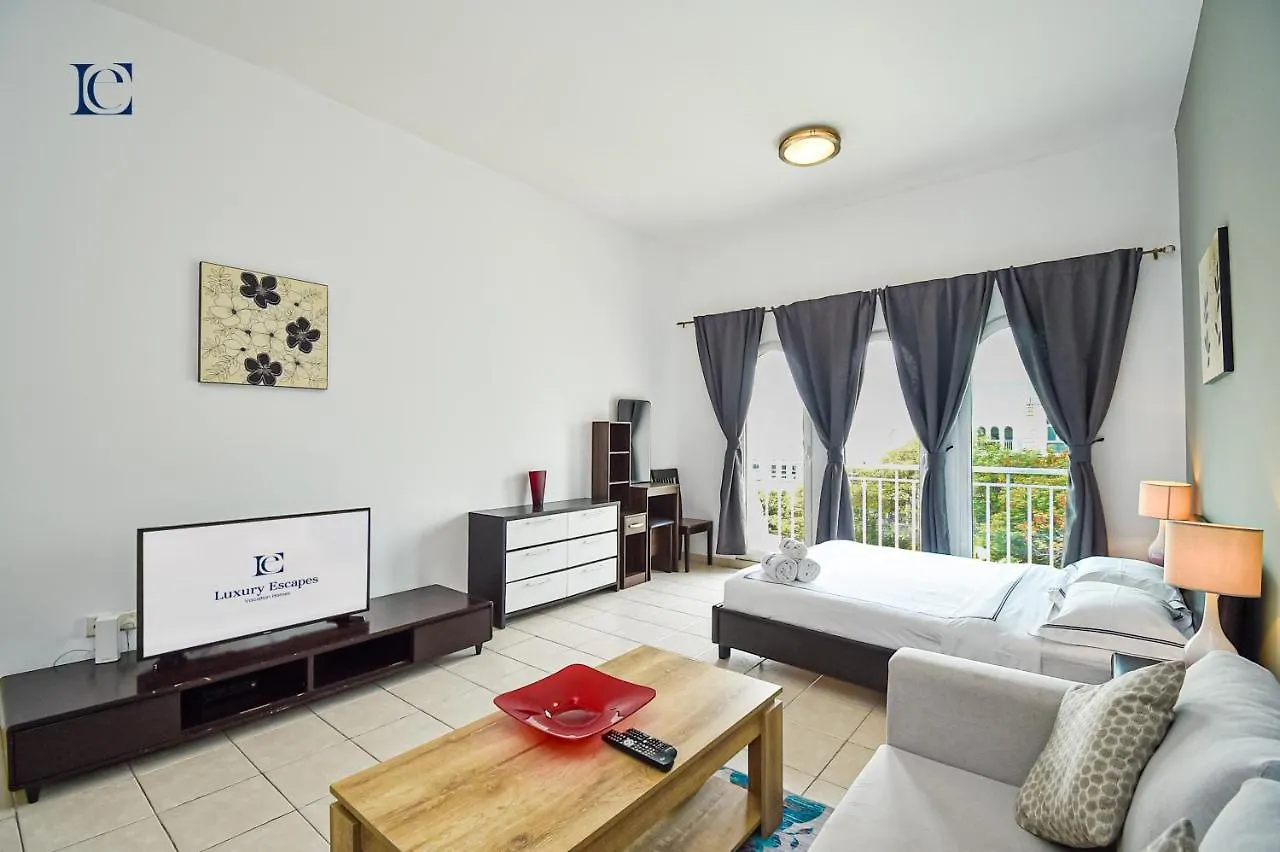 Luxury Escapes - Tranquil Studio Near Furjan Metro - Relaxing Holiday Retreat contacts